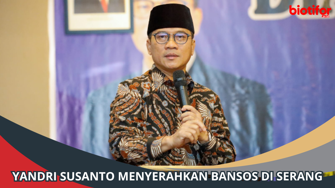 yandri susanto menyerahkan bansos di serang